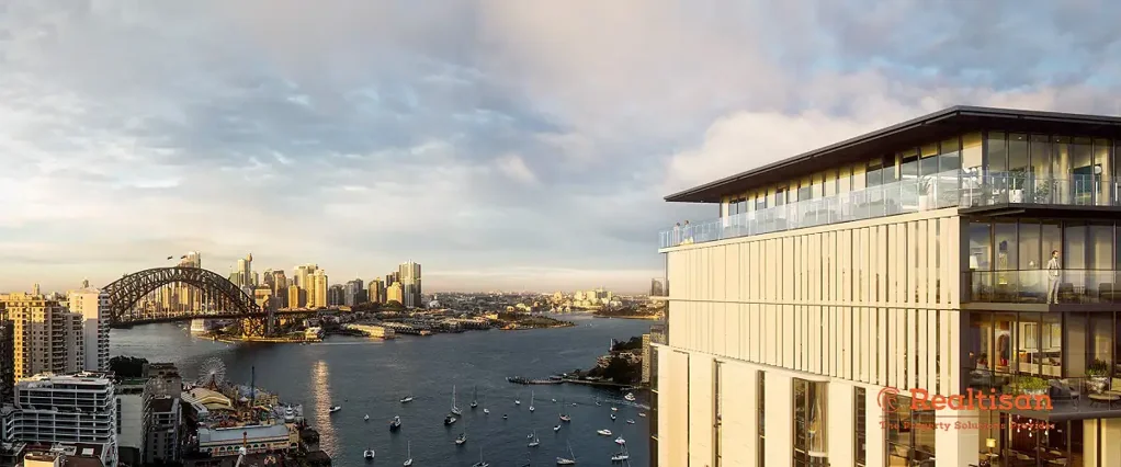 Milsons Point 3 Bedroom LOCATION !  LOCATION ! LOCATION !