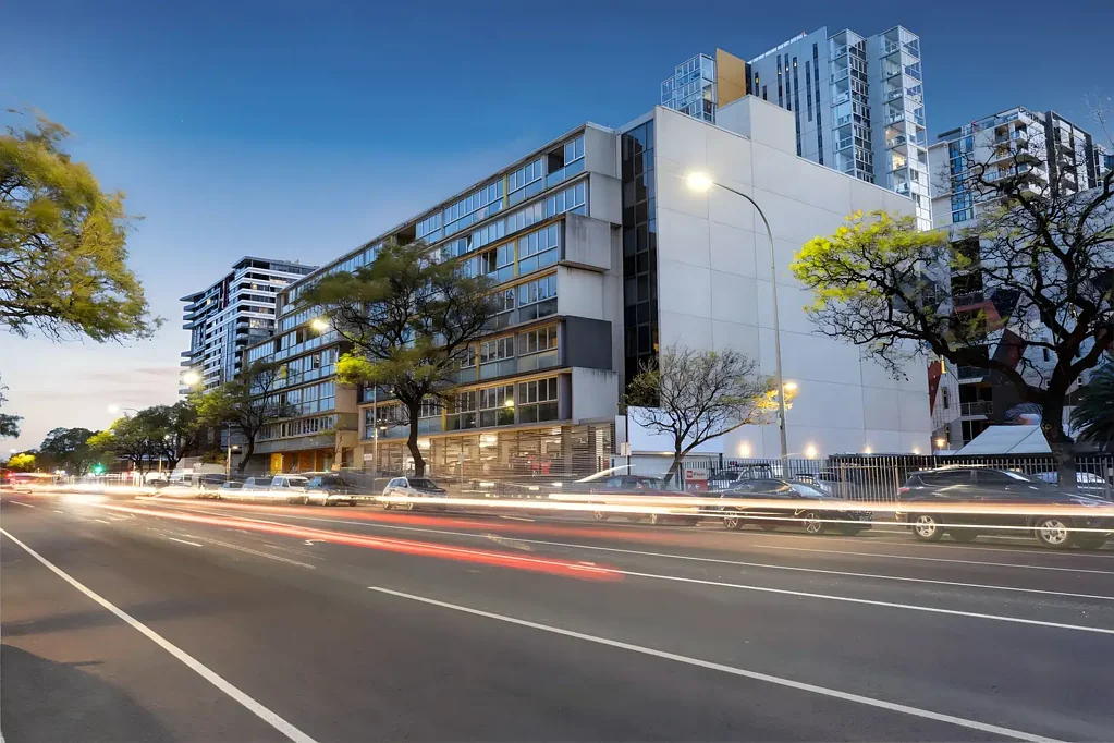 Adelaide 1Phòng ngủ City Living with Flexible Lifestyle & Investment Appeal