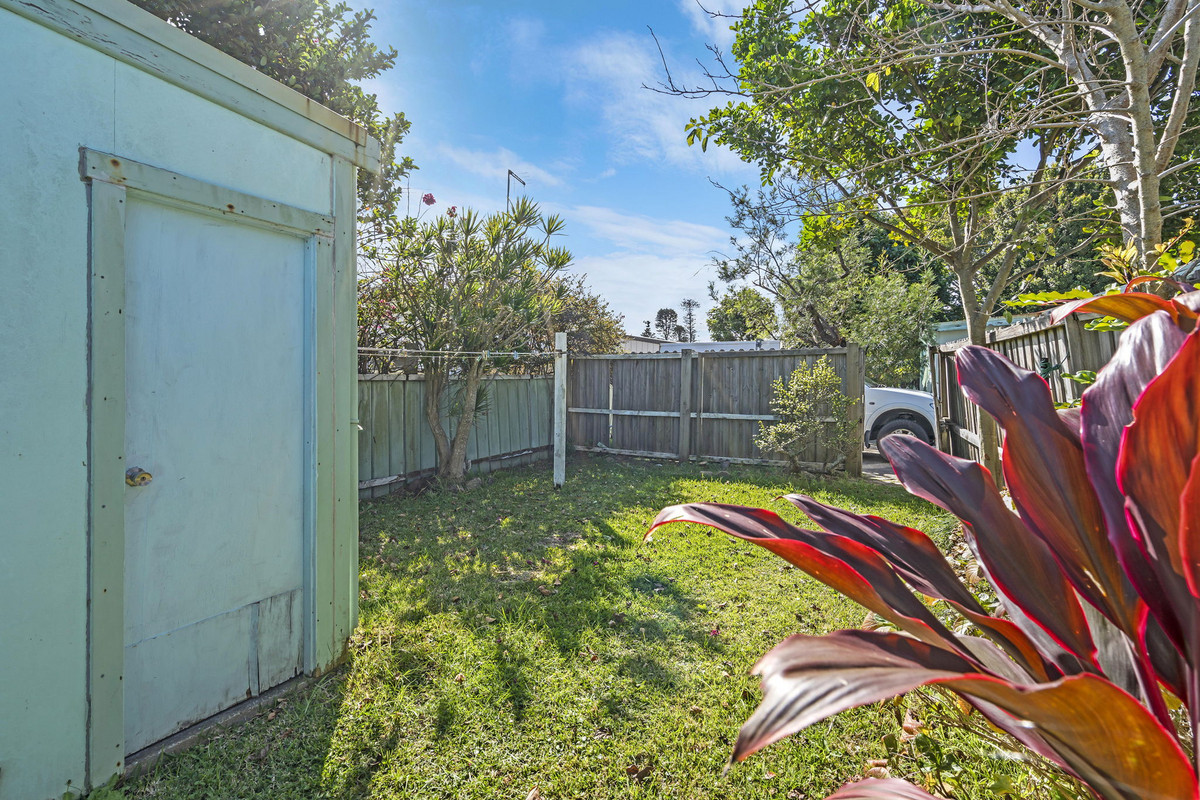 UNIT 1 2-4 CORAL ST, THE ENTRANCE NSW 2261, 0 rūma, 0 rūma horoi, House