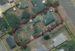 8 Lee Street, Southbridge