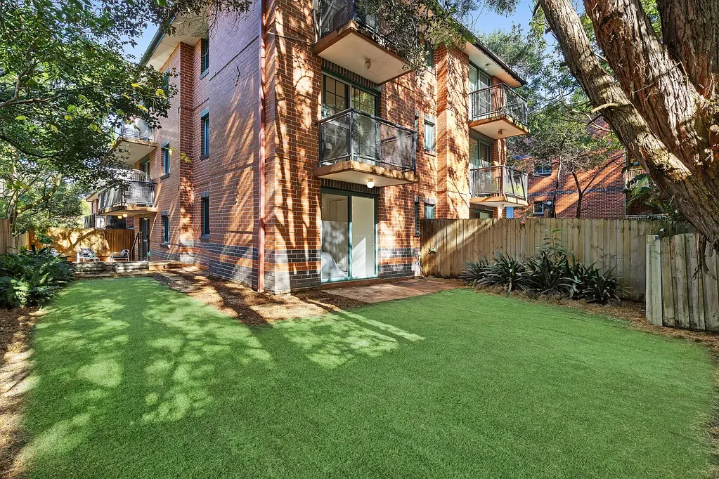 4/27 Burdett Street, Hornsby, NSW 2077