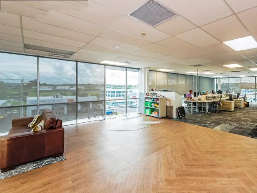 Takapuna SIMPLE SPACE, GREAT POTENTIAL | TAKAPUNA LOCATION