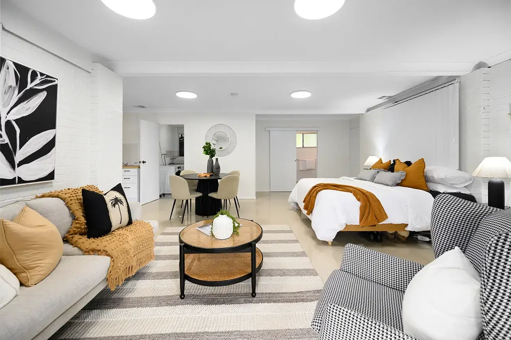 Tamborine Mountain 5房  Dual Living Opportunity on Tamborine Mountain - 2429sqm Block, Space for Everyone