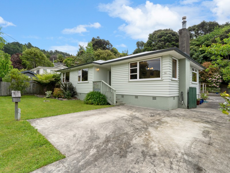 14 Pinehaven Road, Pinehaven, Upper Hutt, 3 ห้องนอน, 1 ห้องน้ำ