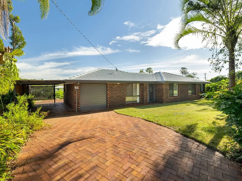 Effortless Family Living in the Heart of Everton Hills