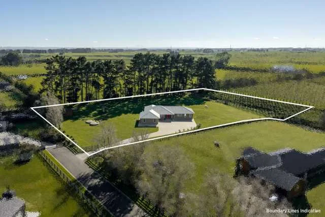 Kelvin Grove 4房  Modern Lifestyle Eco Living on 1 Hectare