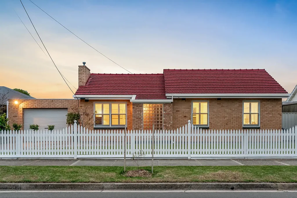 3 Foot Avenue, Seaton, SA 5023