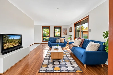 Silid Pahingahan - 3 Trent Close, Werribee, VIC 3030
