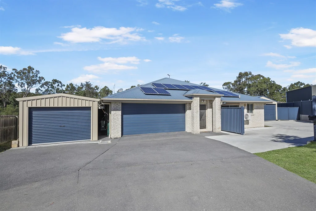 Flagstone 4房  BUILT TO LAST. DESIGNED TO IMPRESS. GROW AND RUN YOUR TRADES BUSINESS FROM YOUR HOME BASE.