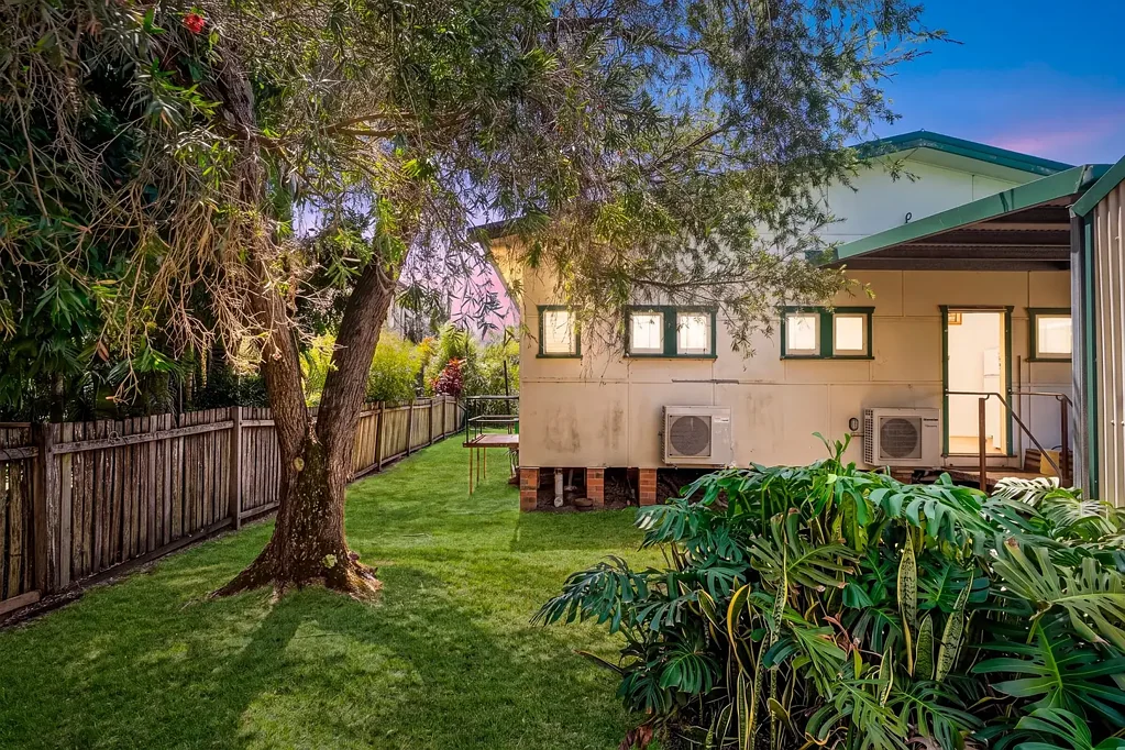 Grafton 1房  Charming Corner Site with Future Potential