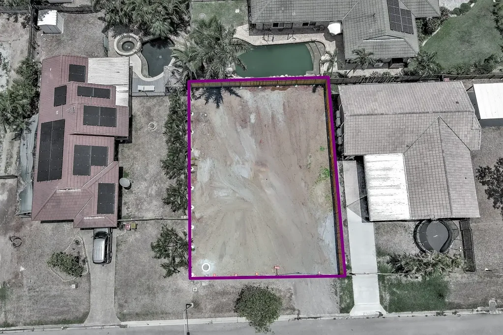 Kirwan Rare find - 400m2 vacant land in established part of Kirwan