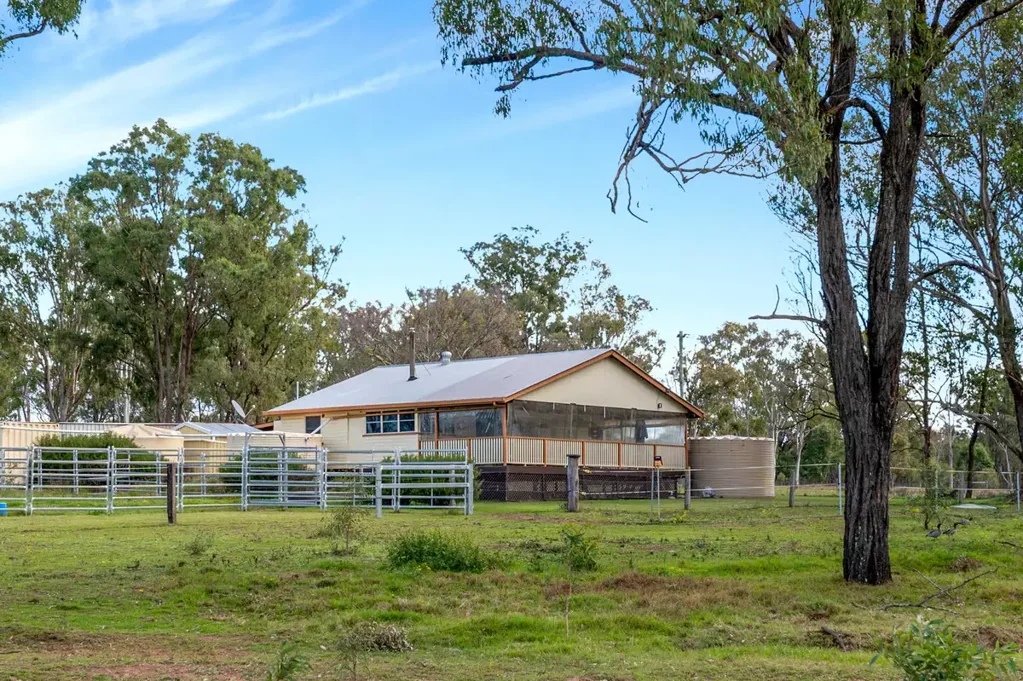 Murrays Bridge 3房  CRIMSON PARK – EQUINE & LIFESTYLE RETREAT IN THE SOUTHERN DOWNS