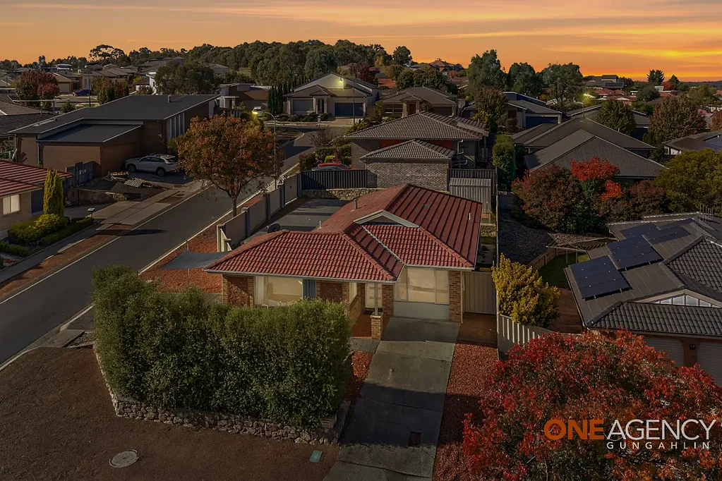 Ngunnawal 3房  Renovated living with elevated appeal