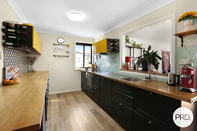 14 Weerona Street, Berkeley, NSW 2506, 3 slaapkamers, 1 badkamers, House