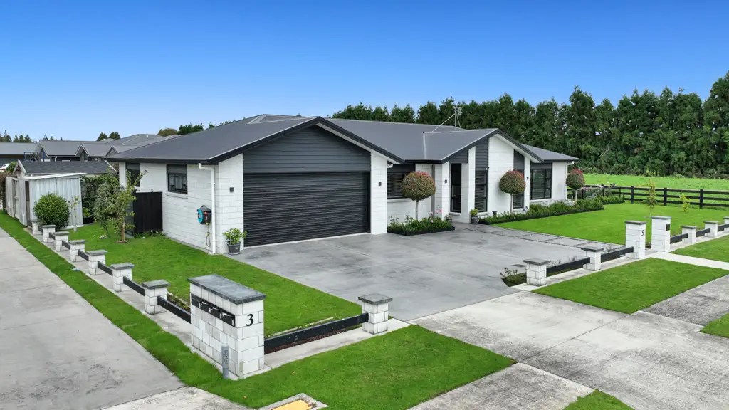 Matamata 3कमरा Town Living with Rural Aspect