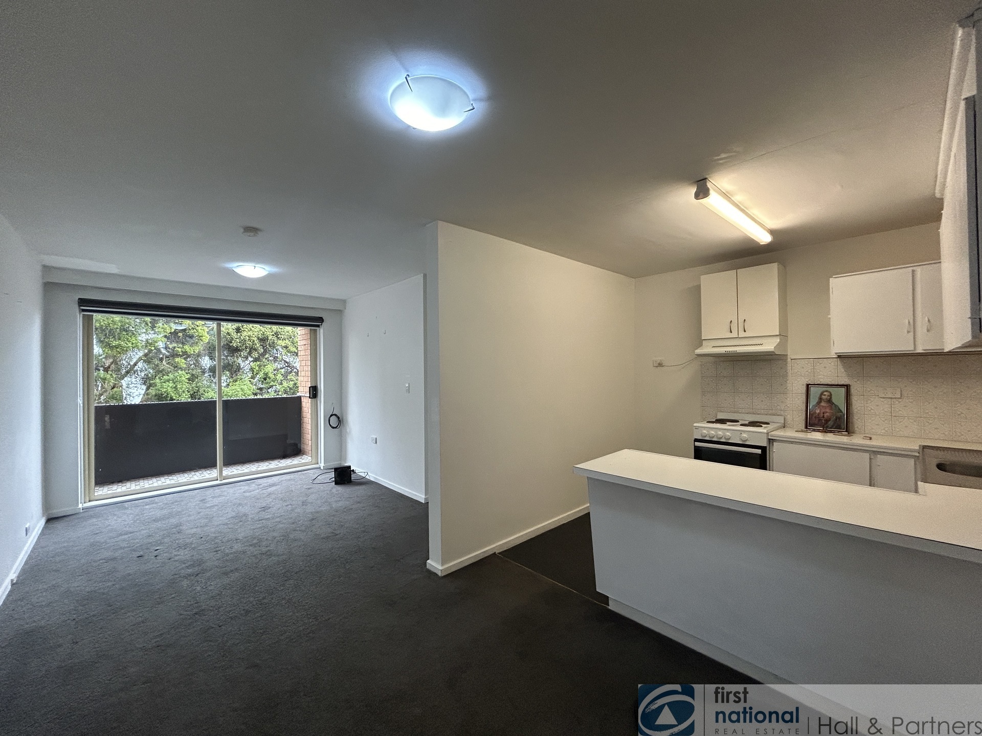 UNIT 8 9-11 WELLER ST, DANDENONG VIC 3175, 0 Kuwarto, 0 Banyo, Unit