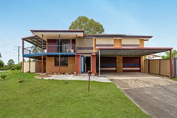 27 Bremer Parade, Basin Pocket