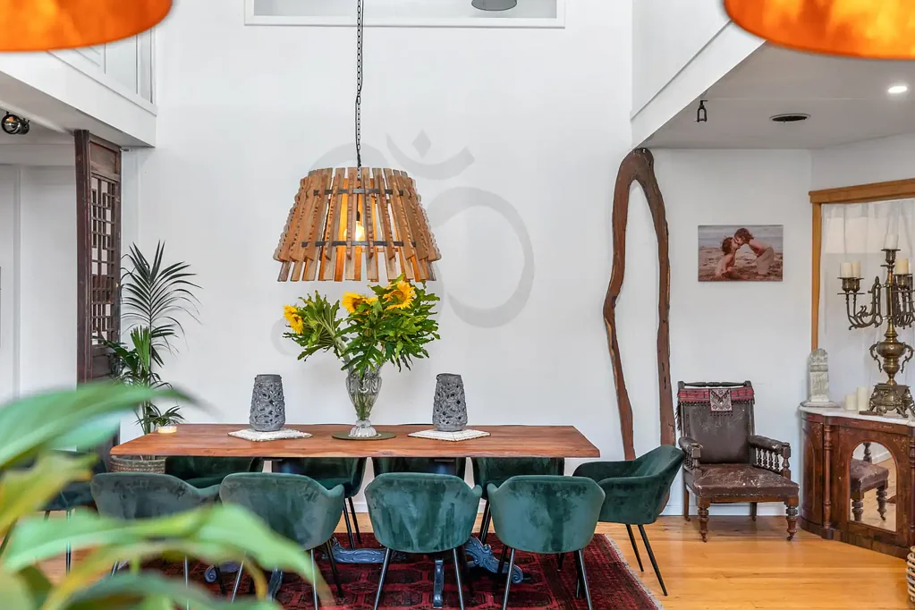 Lambton 6ห้องนอน Put simply, welcome to the coolest pad in town!