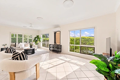 16 Hussar Close, Kanimbla, QLD 4870, 4 રૂમ, 3 બાથરૂમ, House