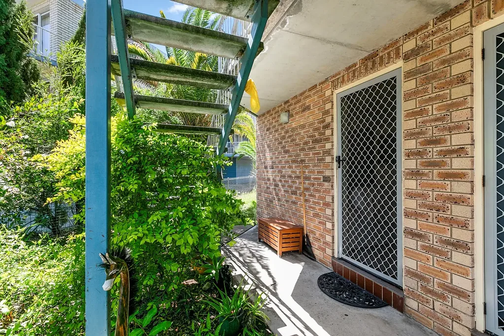 Great location close to the beach (Rent will be $450 per week until Feb 2026)