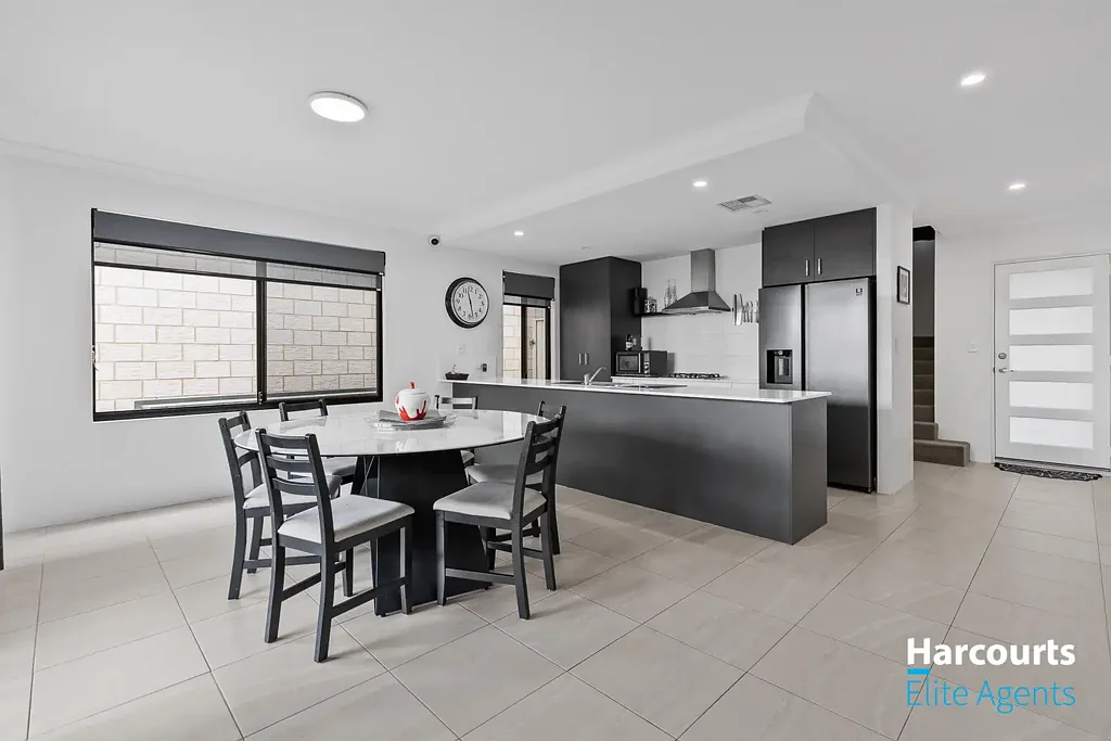 104C Safety Bay Road, Shoalwater, WA 6169