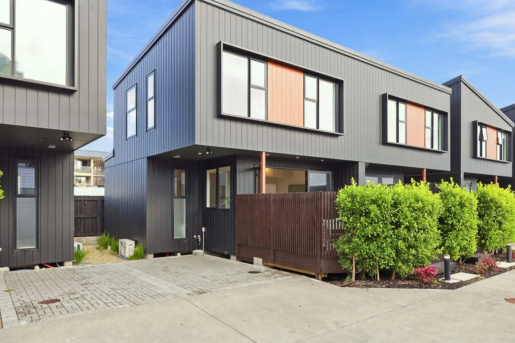 Mount Albert 3房  Where Design Excellence Meets Everyday Ease