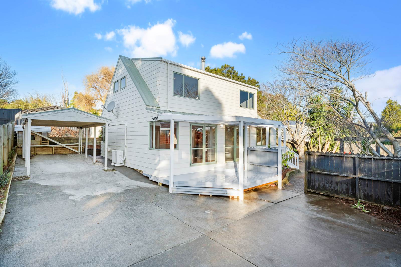 1/10 Thomas Rea Place, Te Atatu South, Auckland - Waitakere, 4 habitaciones, 2 baños, House