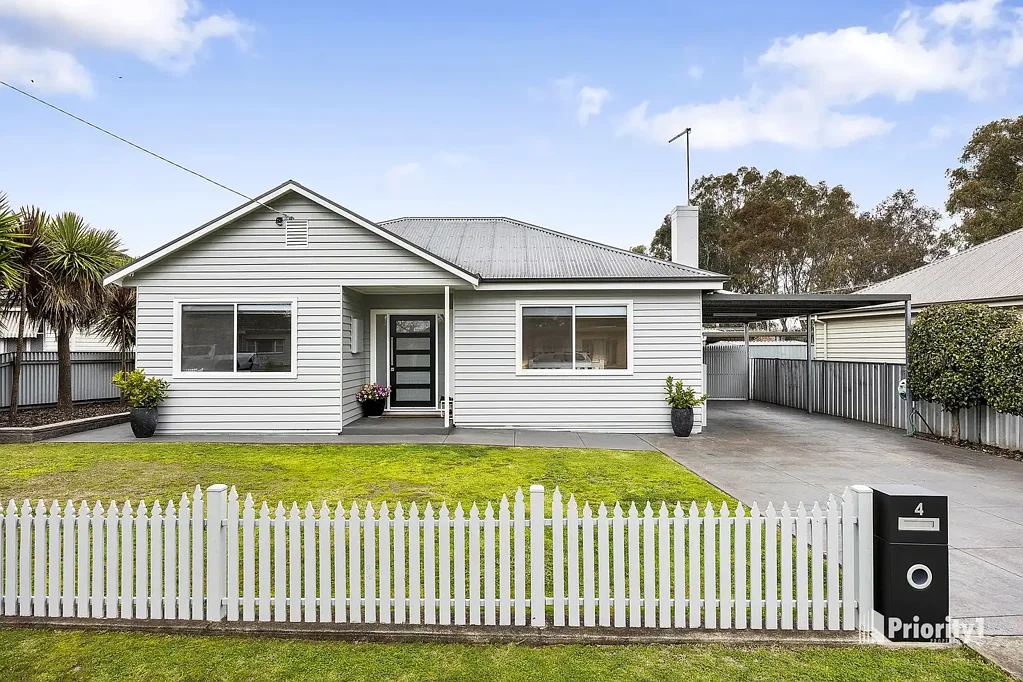 Kangaroo Flat 3房  MODERNISED FAMILY HOME - Sought after Investment
