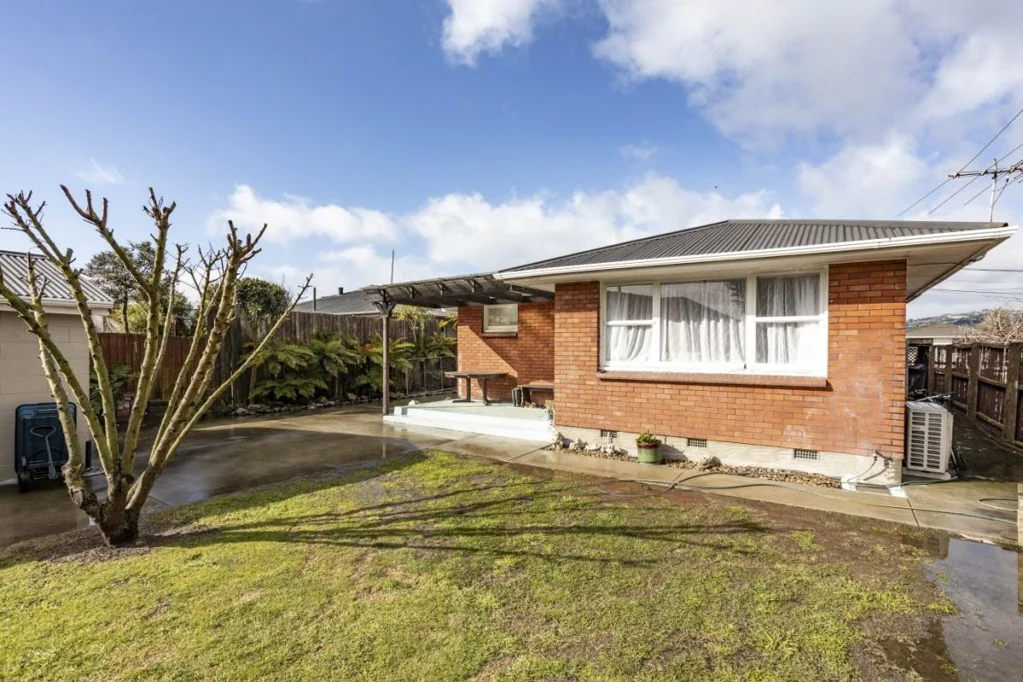 Woolston 3房  Prime Location, Exceptional Potential