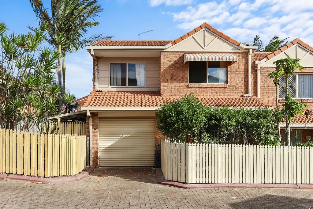 Beenleigh 3房 欢迎回家——舒适、宽敞与生活方式正等待着您！ Welcome Home - Comfort, Space & Lifestyle Awaits!