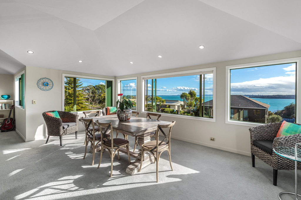 20 Kennedy Point Road, Surfdale, Auckland, 2 phòng ngủ, 2 phòng tắm