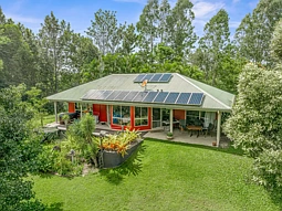 7 Wangrah Lane, Cooran