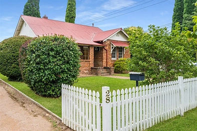 Bowral 2房  Classic Bowral Bungalow