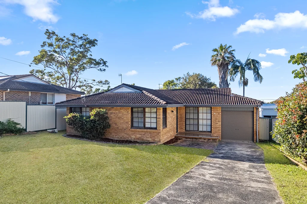 24 Odette Avenue, Gorokan, NSW 2263