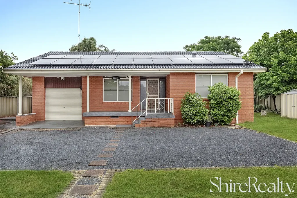 Family-friendly single level living