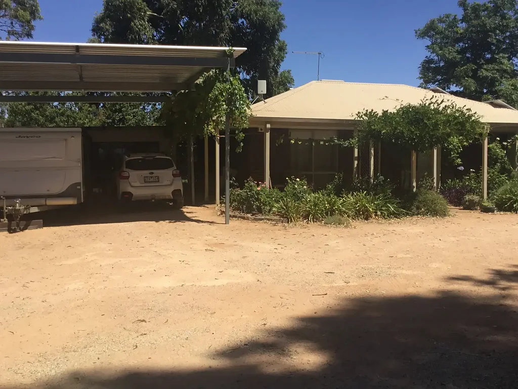 12 Freeman Road, Red Cliffs, VIC 3496