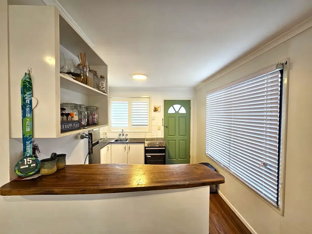 Beachside Living in the Heart of Palm Beach
