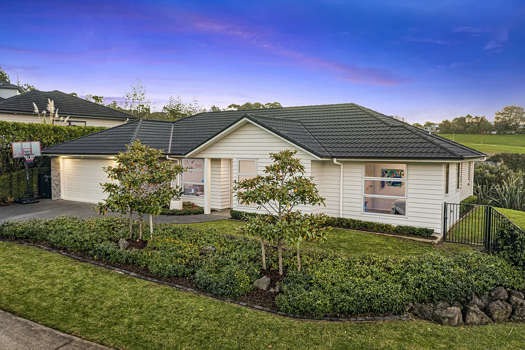 2 Somerset Place, Stanmore Bay, Rodney, Auckland