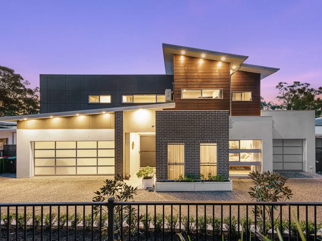 Brookwater 5部屋 Contemporary Family Residence Overlooking Luxurious Golf Course