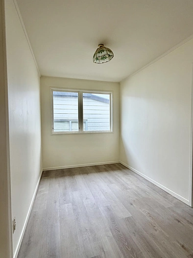 Fully Renovated Family Home in Prestigious Macleans School Zone