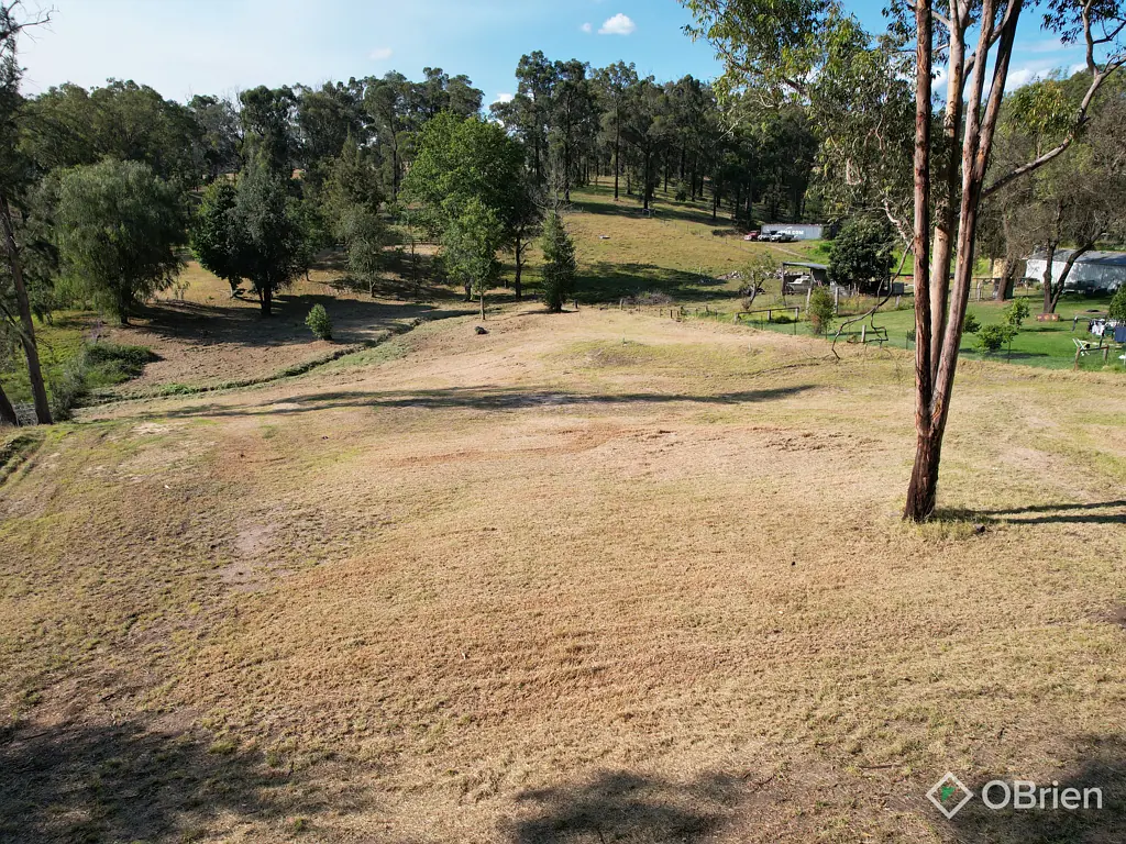 19 Coach Road, Sarsfield, VIC 3875