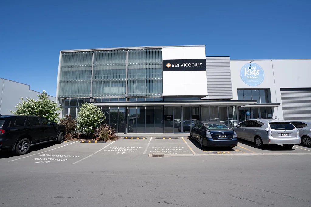Sydenham Designer Office - Just off Moorhouse Ave