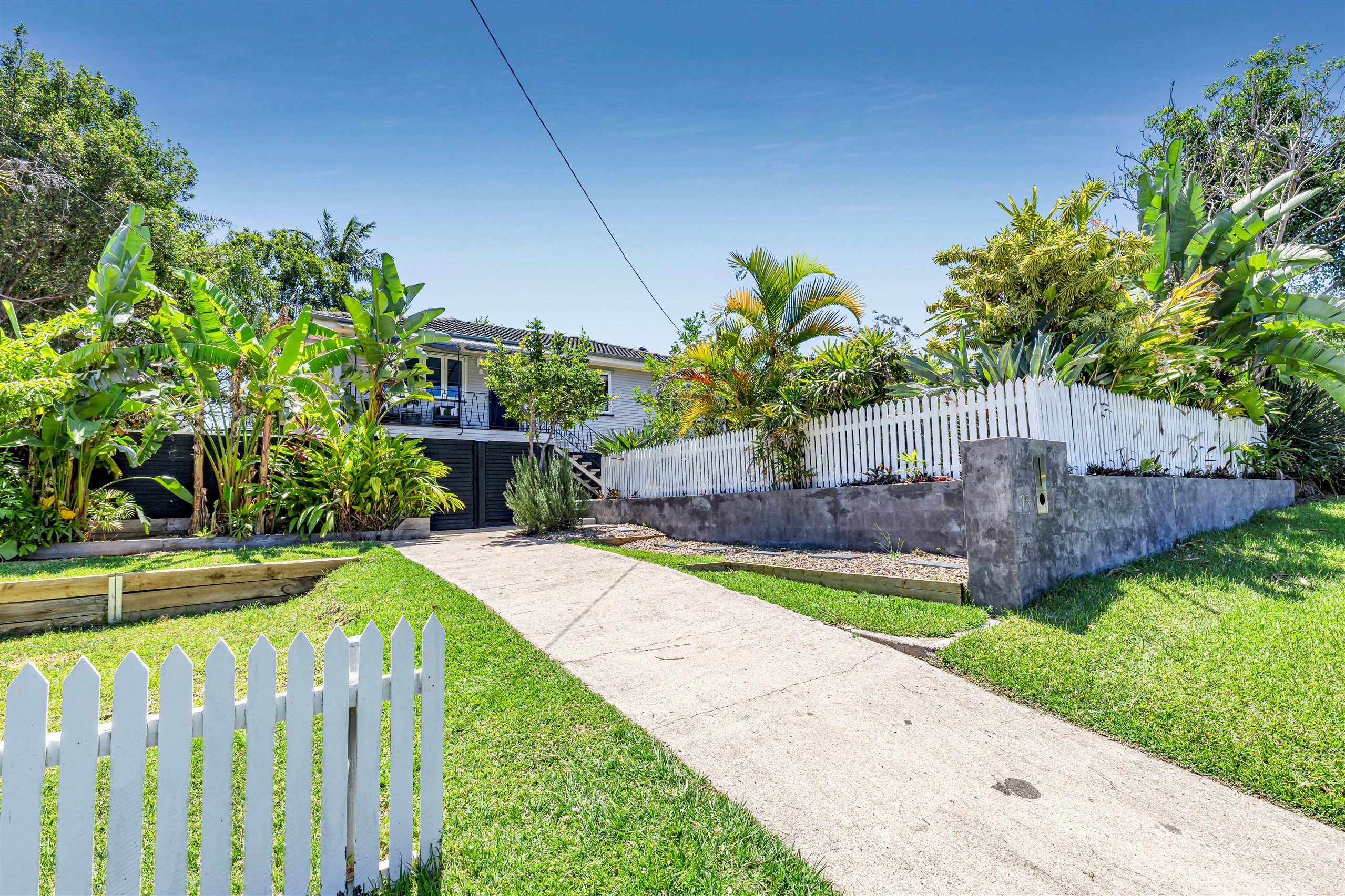 25 FRANCISCEA ST, EVERTON HILLS QLD 4053, 0 chambres, 0 salles de bain, House