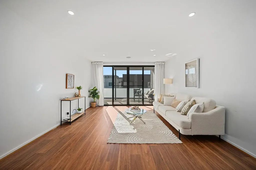 Denman Prospect 3房  Luxury townhouse in a great suburb!
