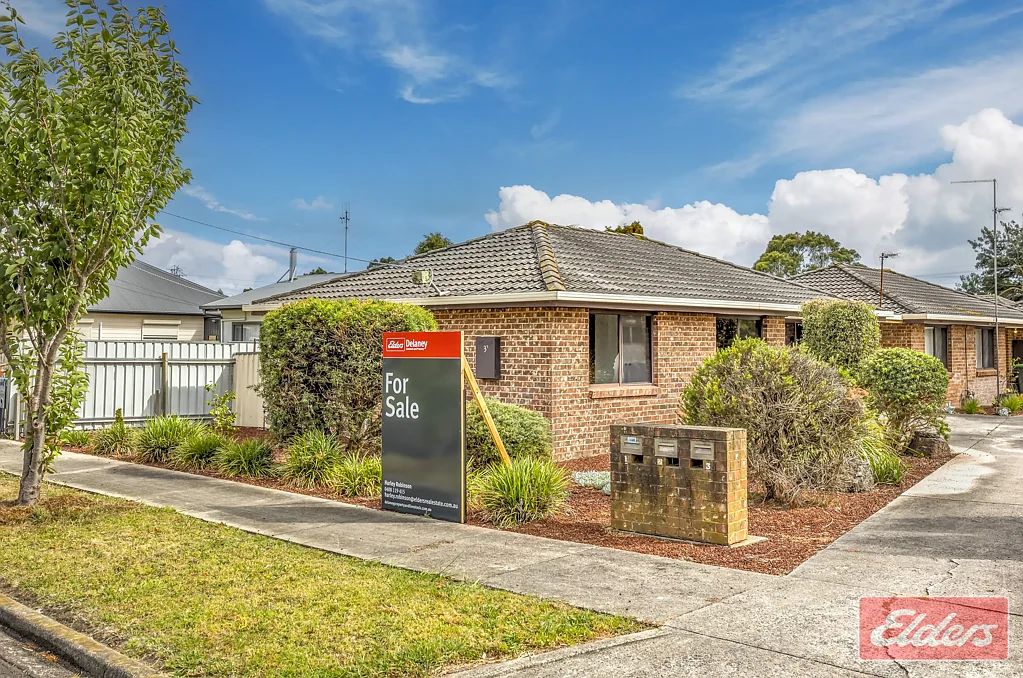 1/3 Hunter Street, Moe, VIC 3825