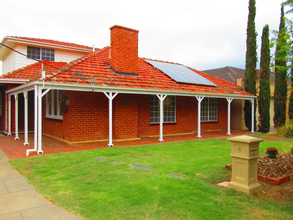 Glenelg North 6房  6 Bedroom, 3 Bathroom Family Home, Formal Lounge, Kitchen/Dining, Outdoor Living, Rumpus Room/Study. Brilliant Location.