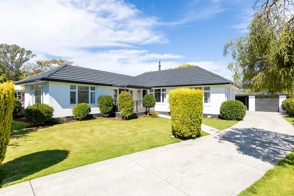 169 Cashmere Road, Cracroft, Christchurch, Canterbury