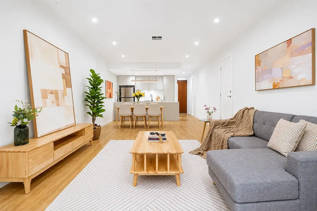 Campbelltown 3Zimmer Stylish Low-Maintenance Living in a Prime Campbelltown Location