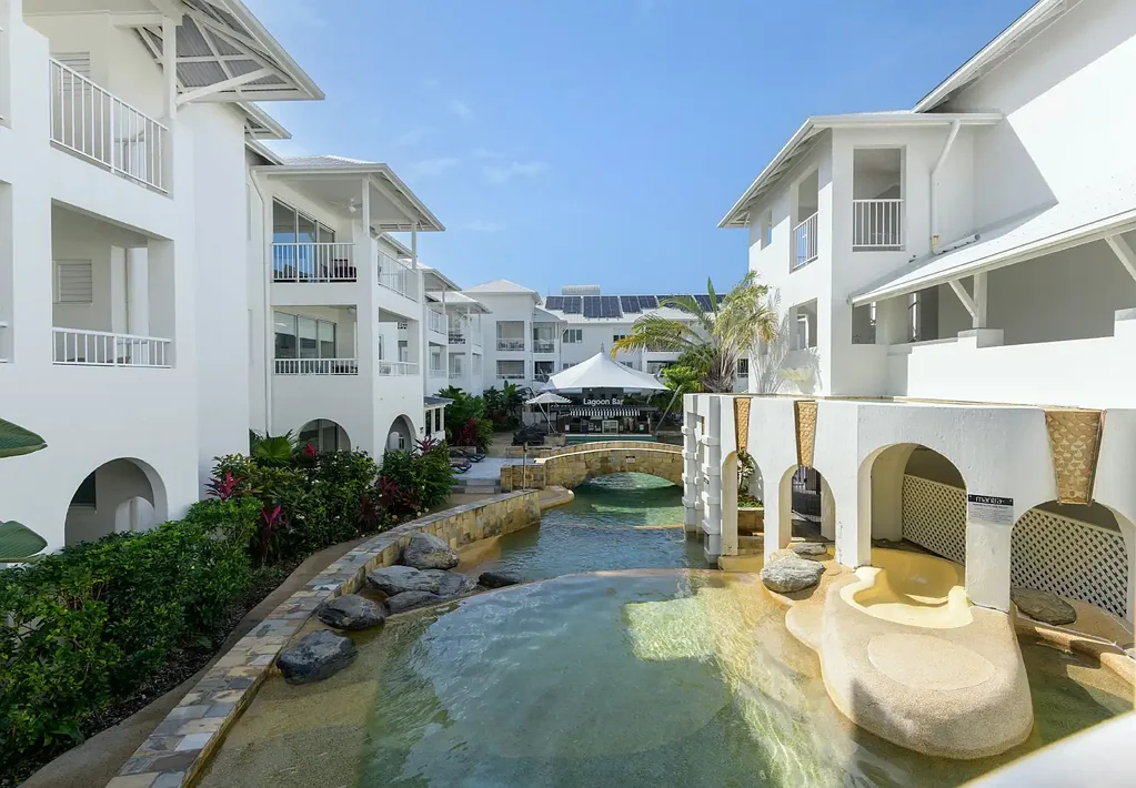 Port Douglas 2房  NEW PRICE - NEW BATHROOM...