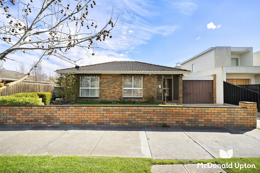 Essendon 2 Slaapkamer Street-Facing Independence in a Prime Essendon Pocket